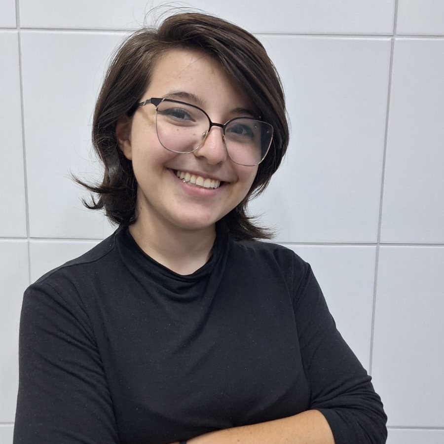 Camila Custódio Fideli